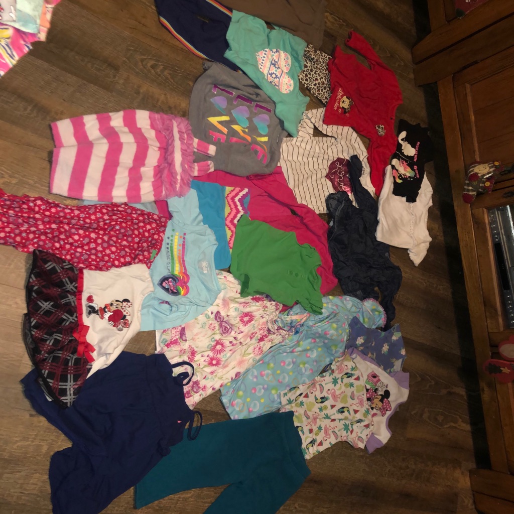2t Clothes